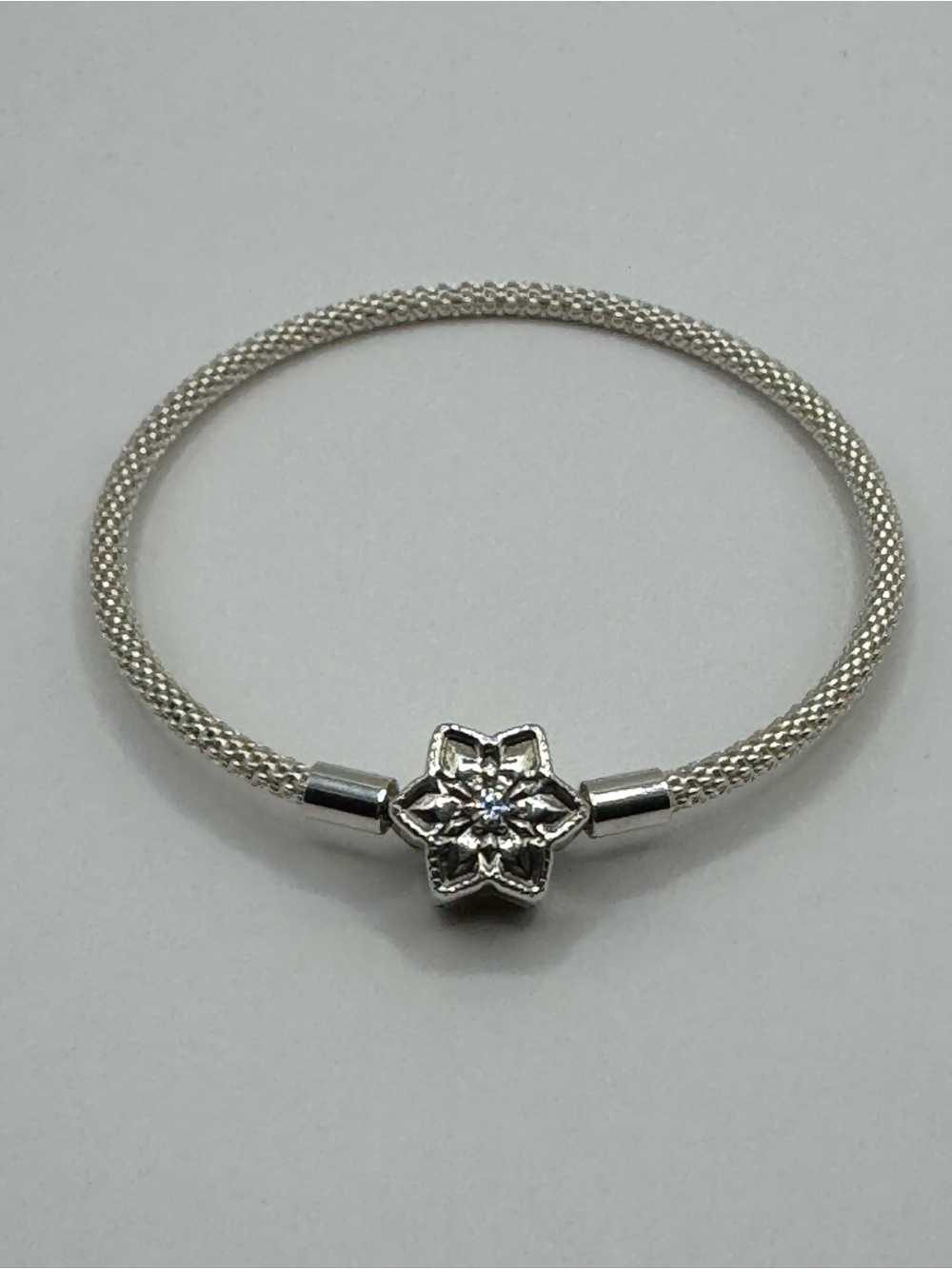 Authentic Pandora “Shine Bright” Sterling Silver Bracelet 925 ALE w/ Box - Picture 3 of 10